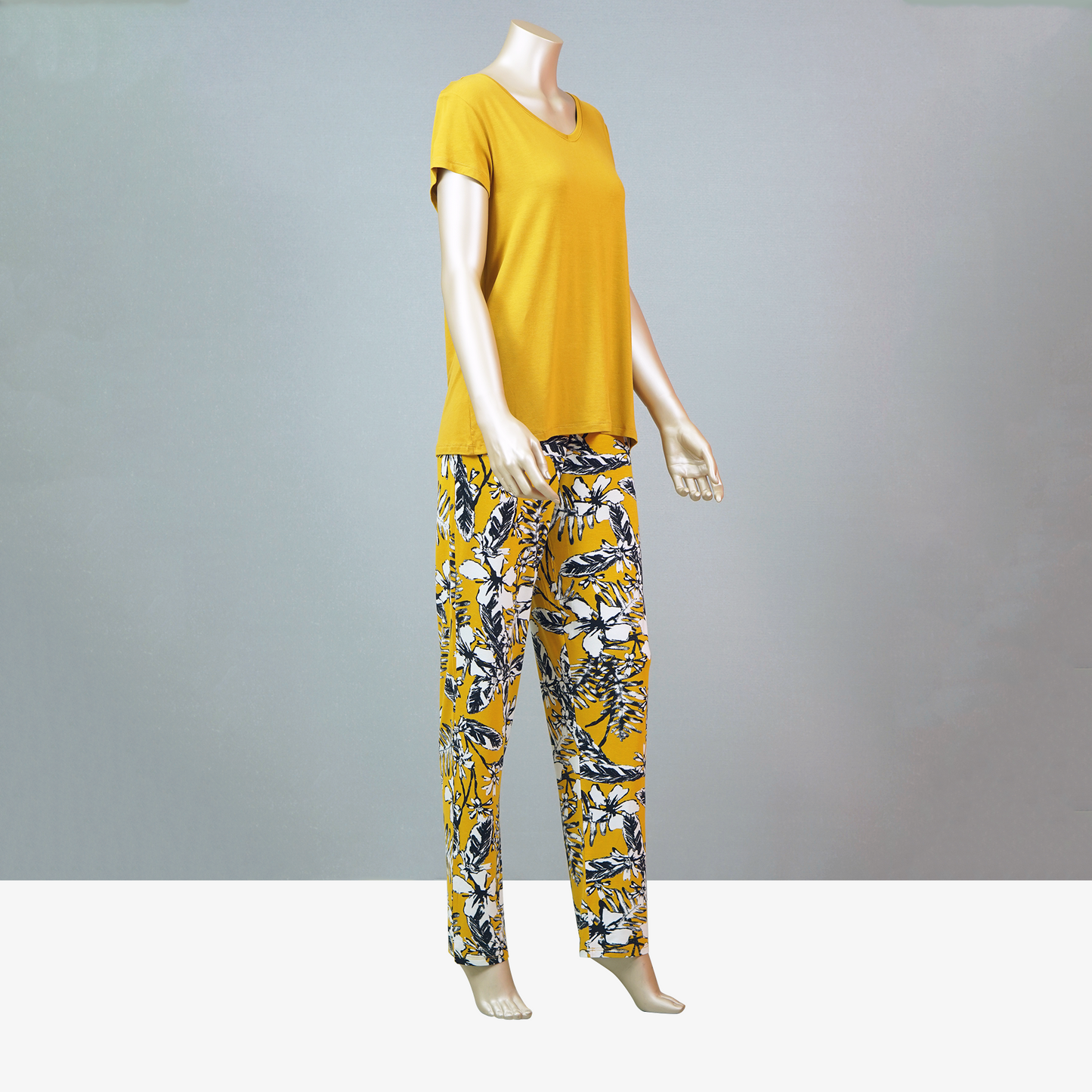 Lace-Back with Floral Pants - Pajama Set