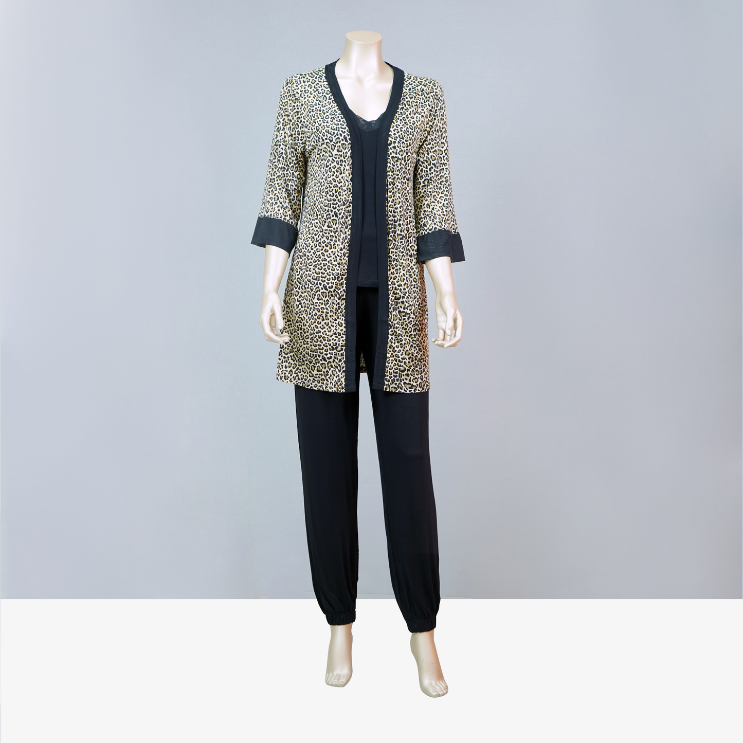 Criss-Cross Cami Top & Pants with Printed Leopard Robe